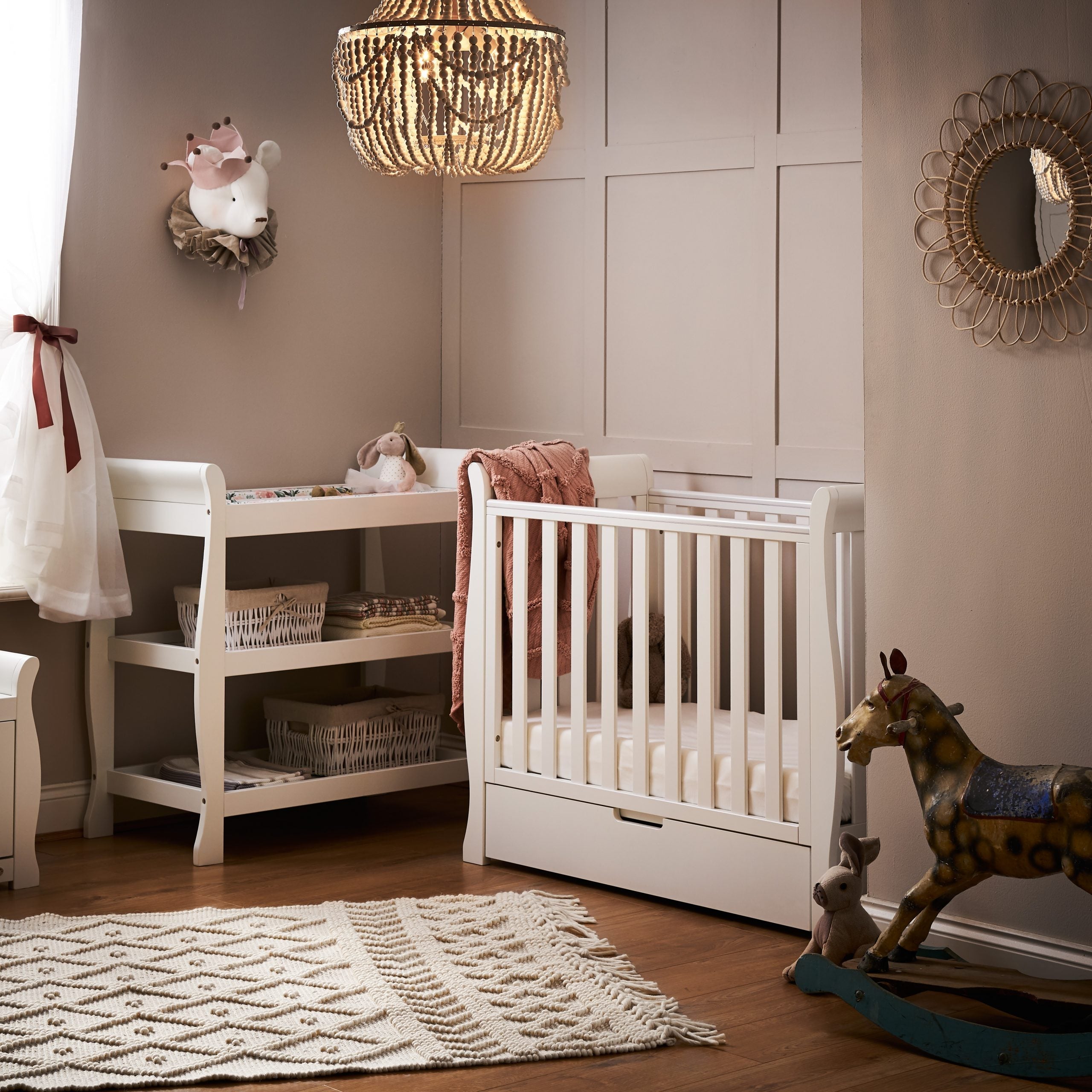 Stamford Space Saver Sleigh 2 Piece Room Set - White - Sets
