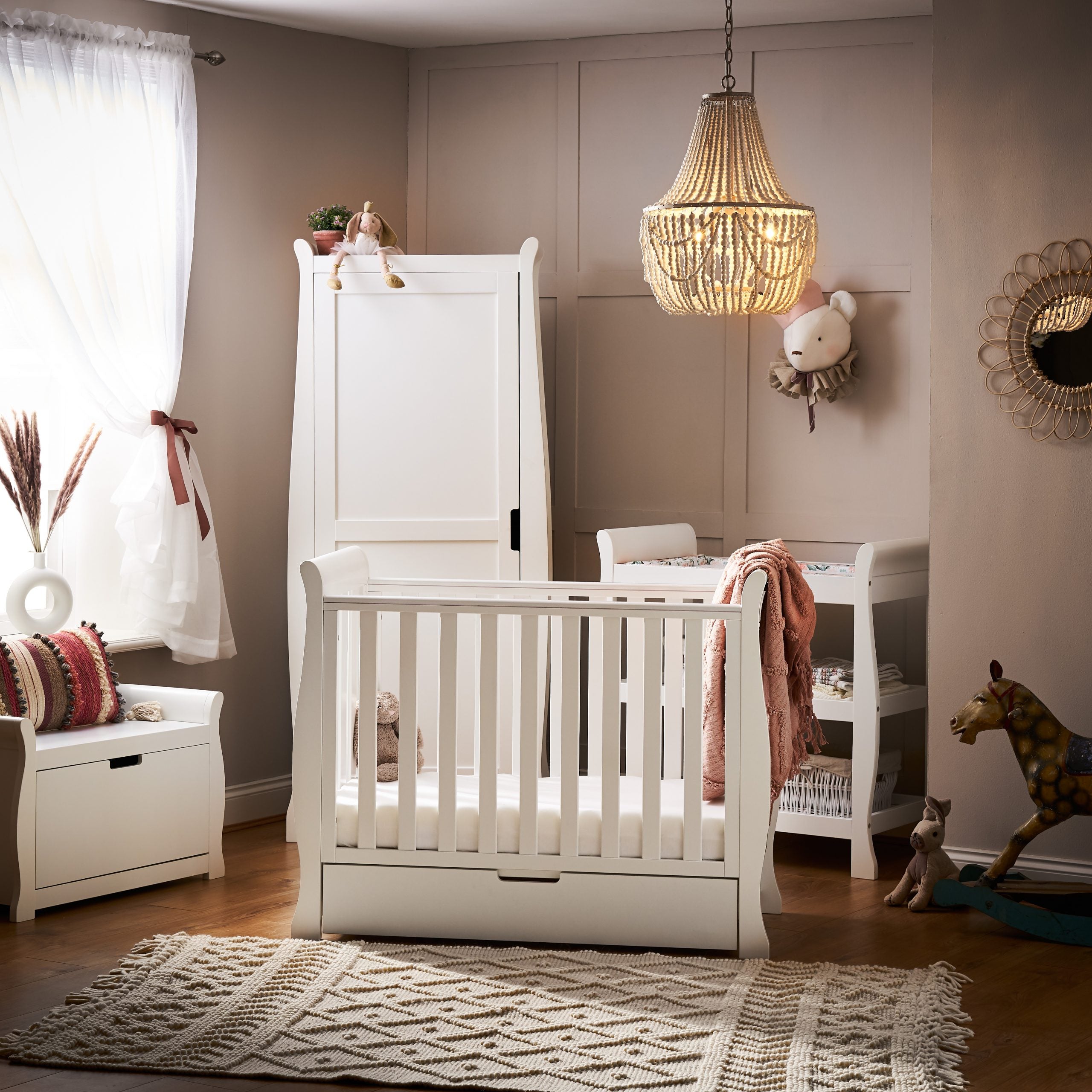 Stamford Space Saver Sleigh 3 Piece Room Set White - Sets