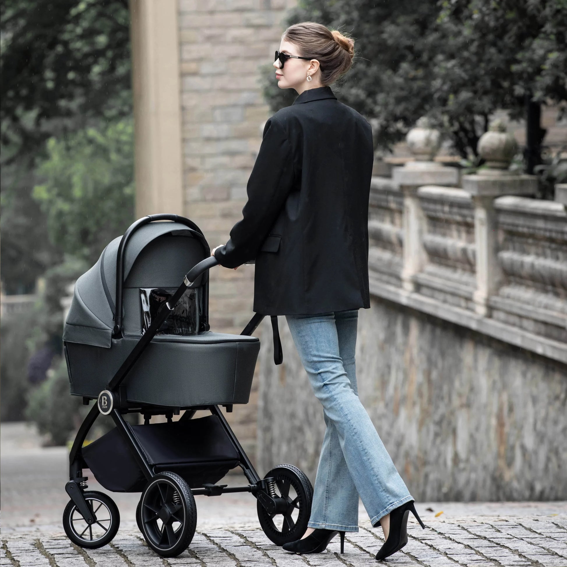 Kai Pram Pushchair Travel System with Carrycot and Car Seat