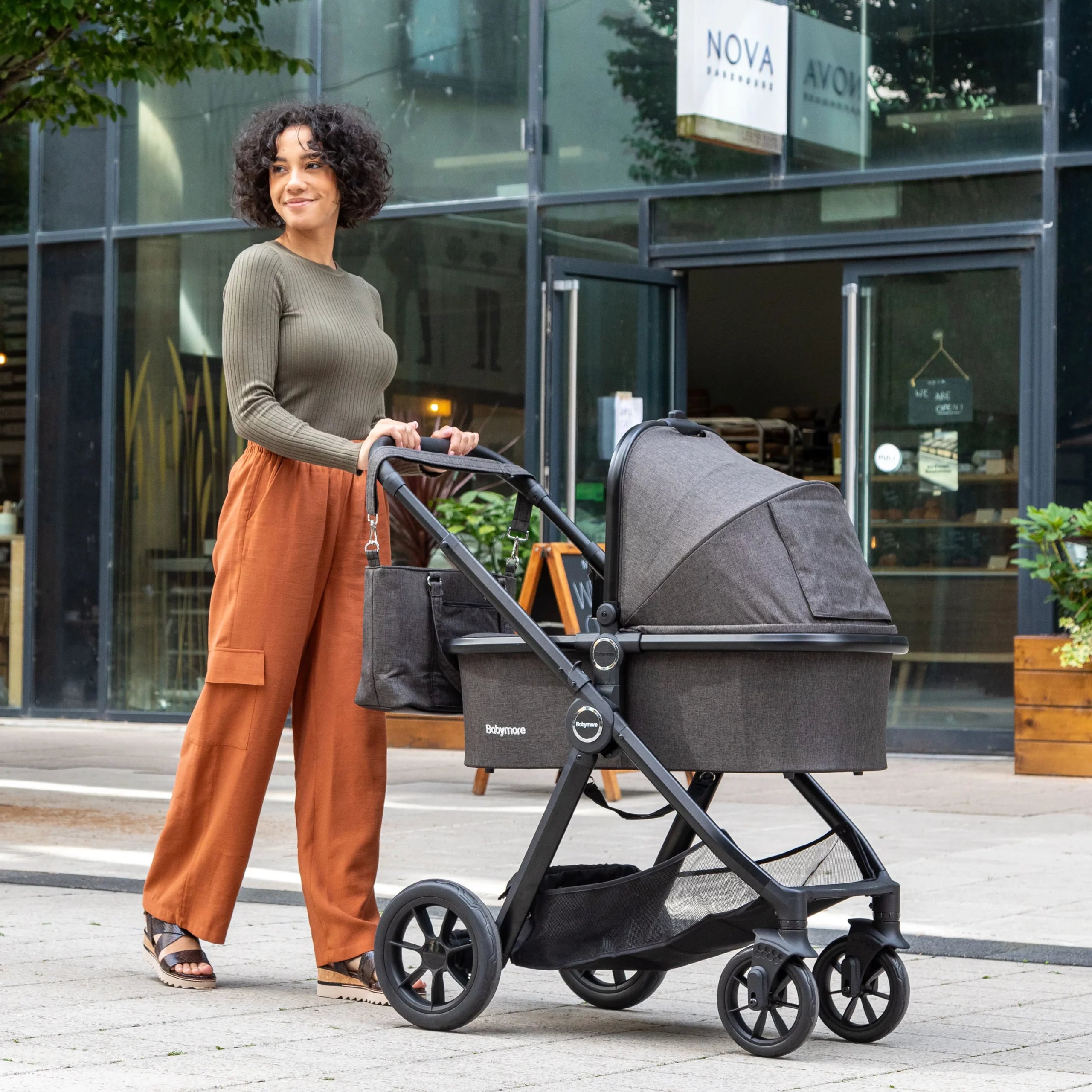 Memore V2 Travel System Coco with Base for Ultimate Comfort - Pushchair