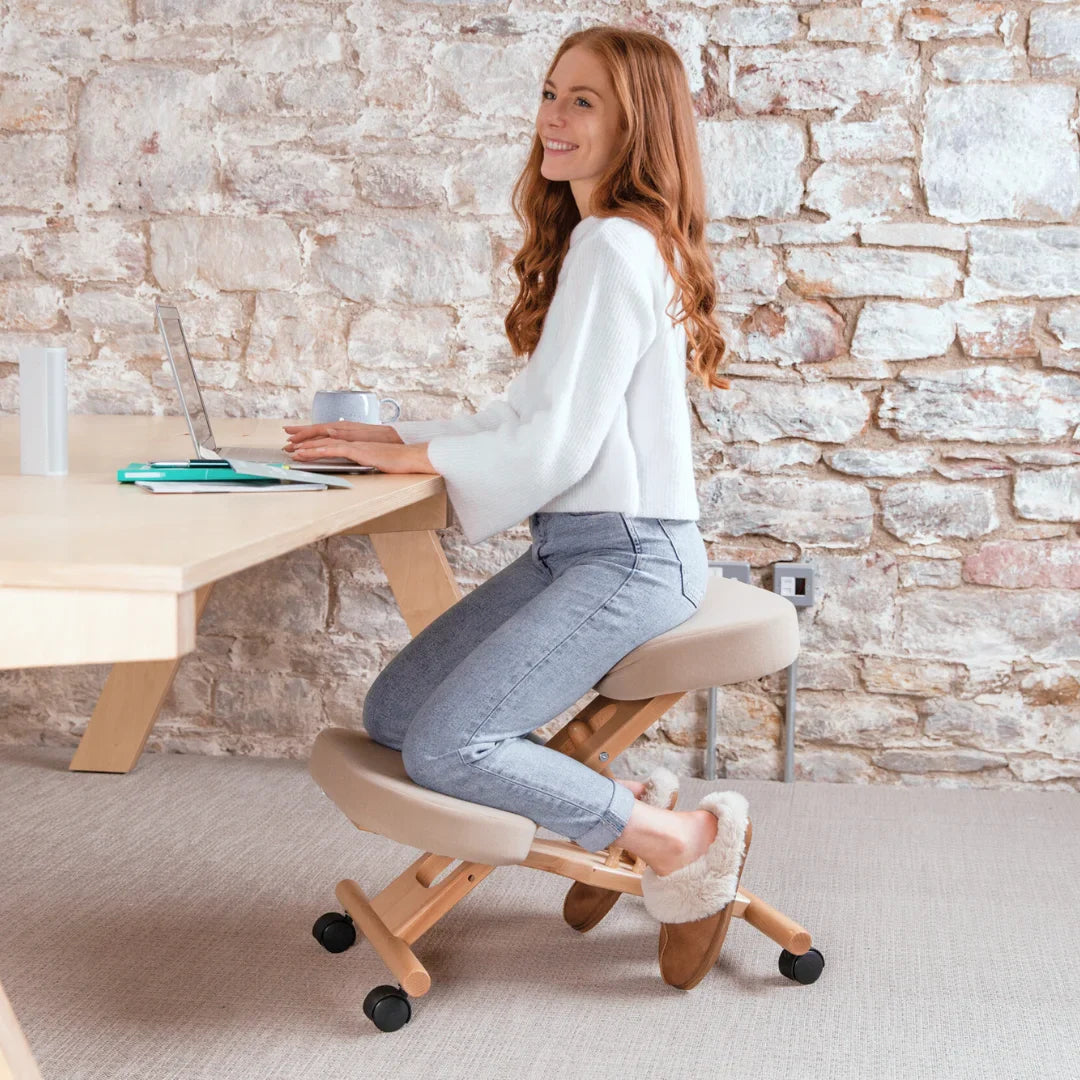 Cloud-Like Comfort: The Kneeling Chair with Luxurious Memory Foam - Chairs